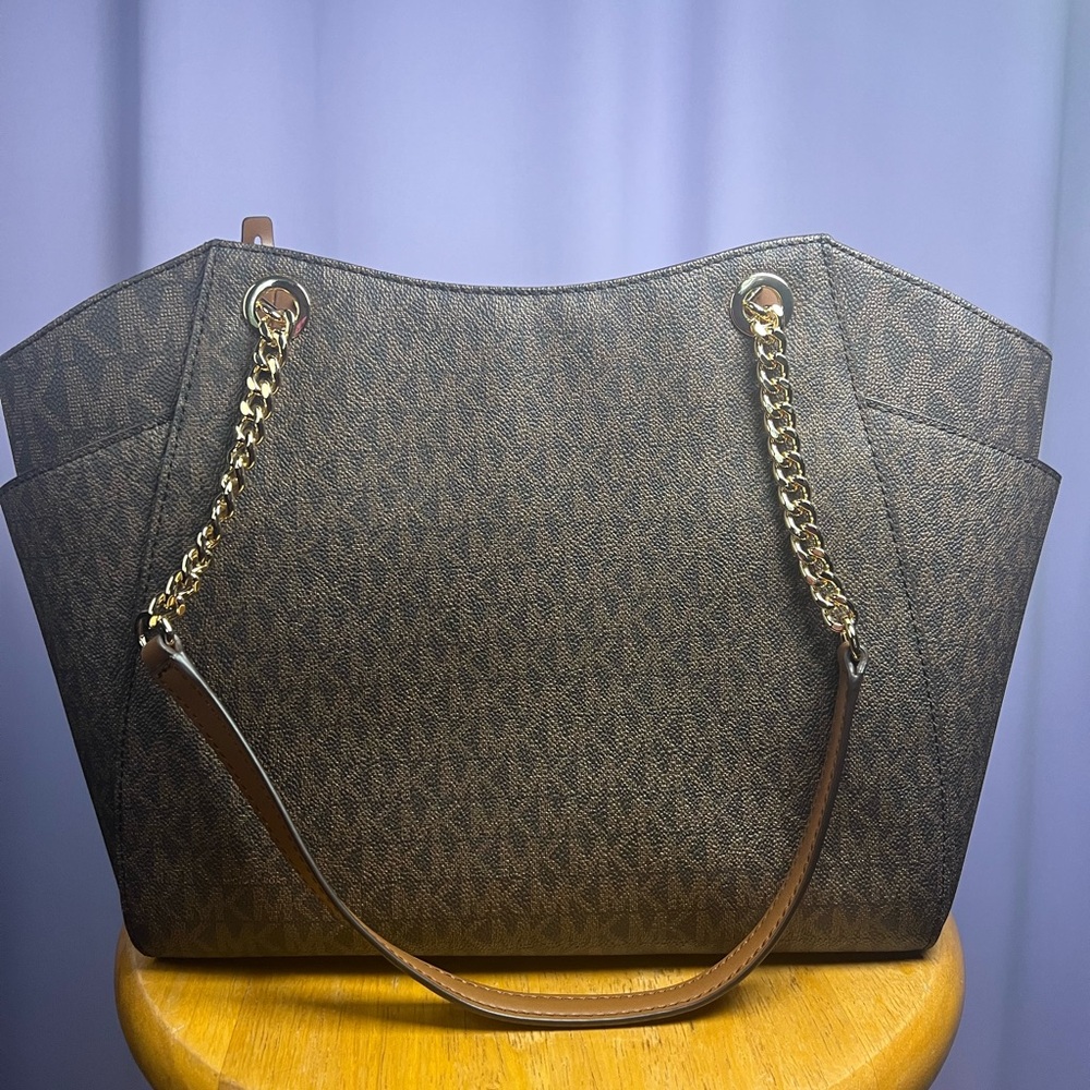 Michael Kors Brown Shoulder Bag - Picture 6 of 15